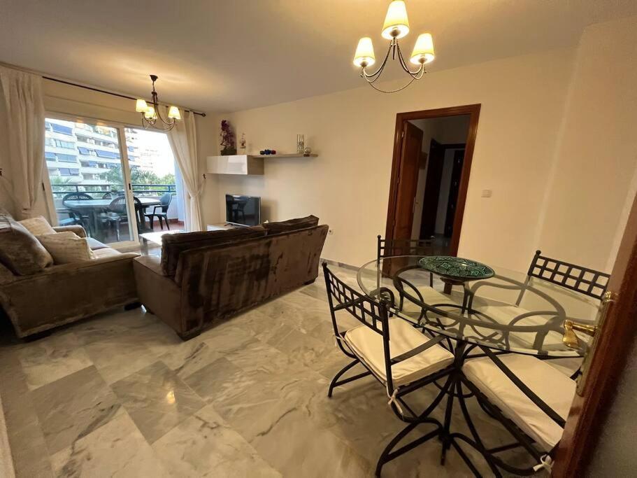 Piso En Casco Junto A Playa Piscina In Summer Season Apartamento *